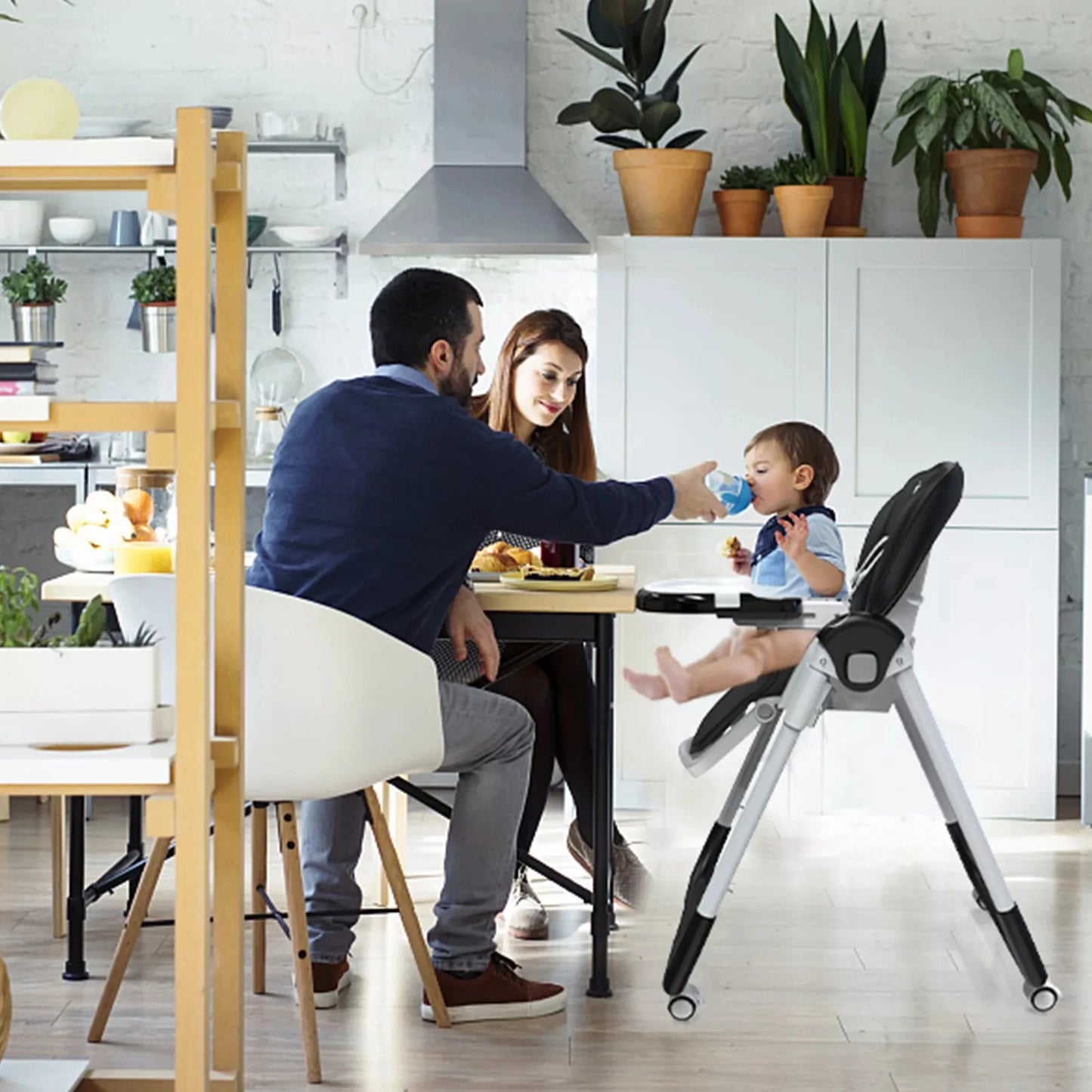 Bird _ high chair for feeding