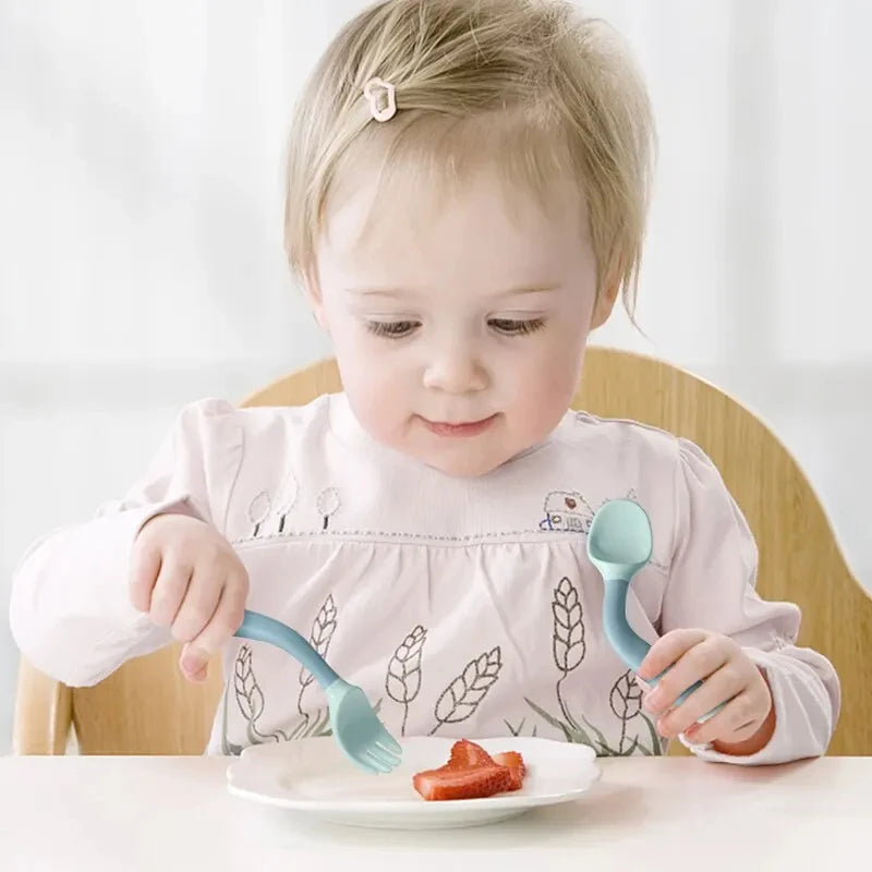 Little one_Bendable Twist Baby Fork And Spoon Set Learn To Eat Training Tableware Silicone PP Soft Spoon Soft Bendable