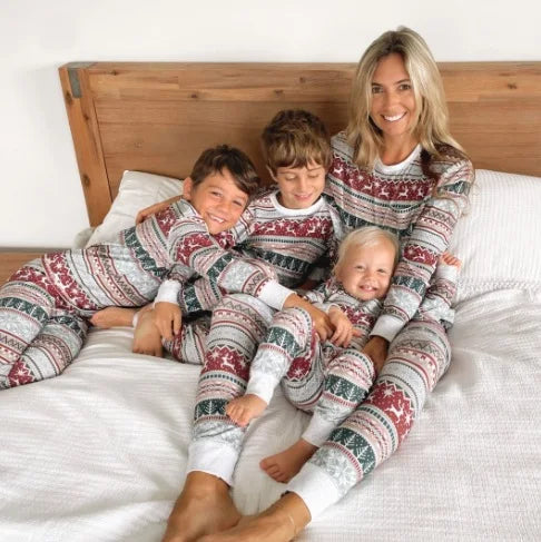 Family Christmas Pajamas Mom Dad Kids Matching Clothing Set Baby Romper Pjs